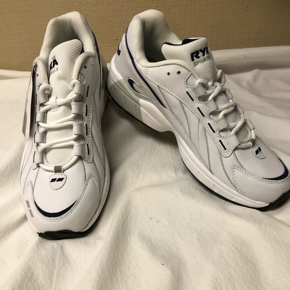 NWT Ryka Sportwalker Sneakers